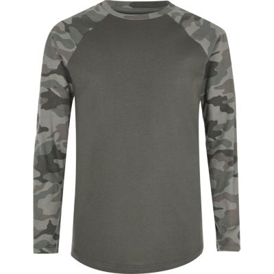 Boys khaki grey camo raglan T-shirt